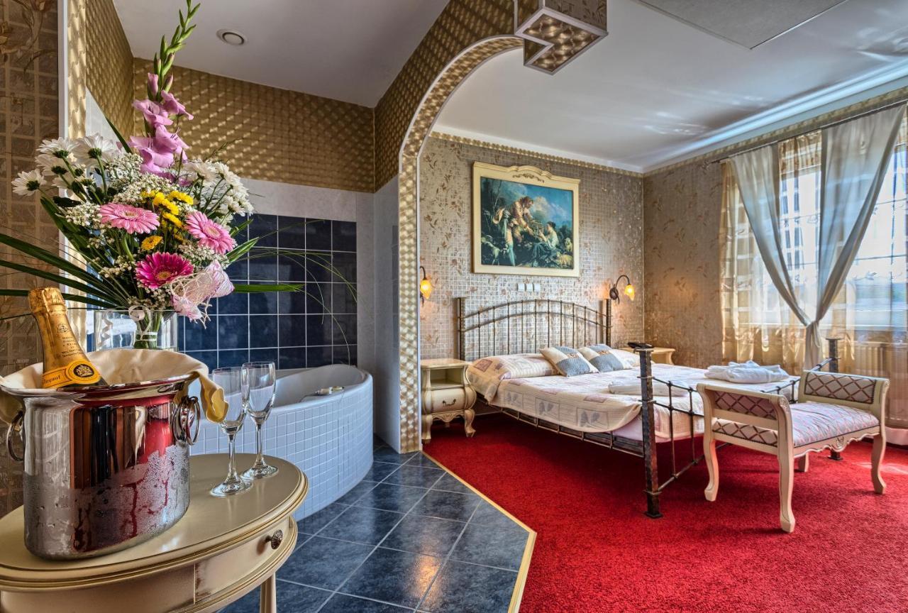 Wellness Hotel Babylon Liberec Luaran gambar